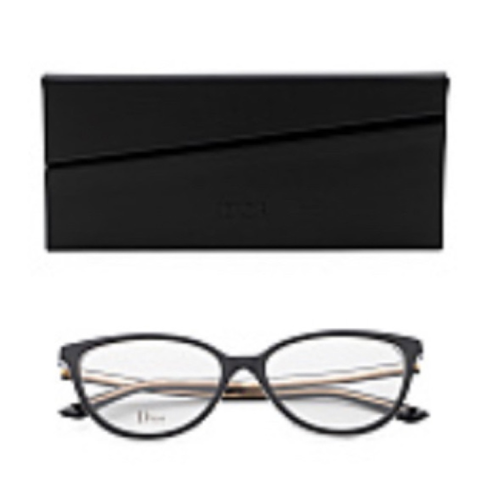 New eye glasses